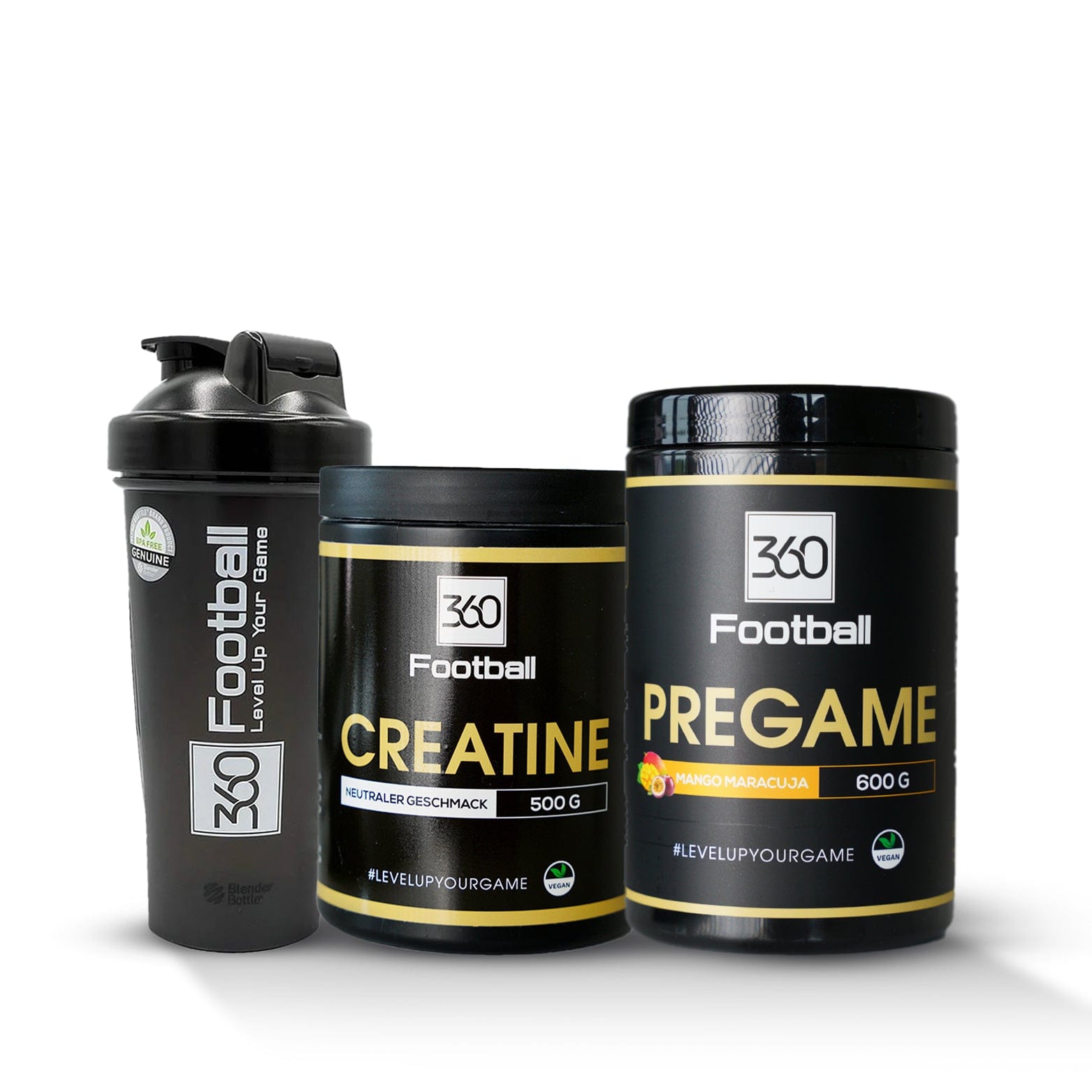 Einmal Pregame360 mit Creatine360 sowie einem Shaker360 ist mit weissem Hintergrund zu sehen
